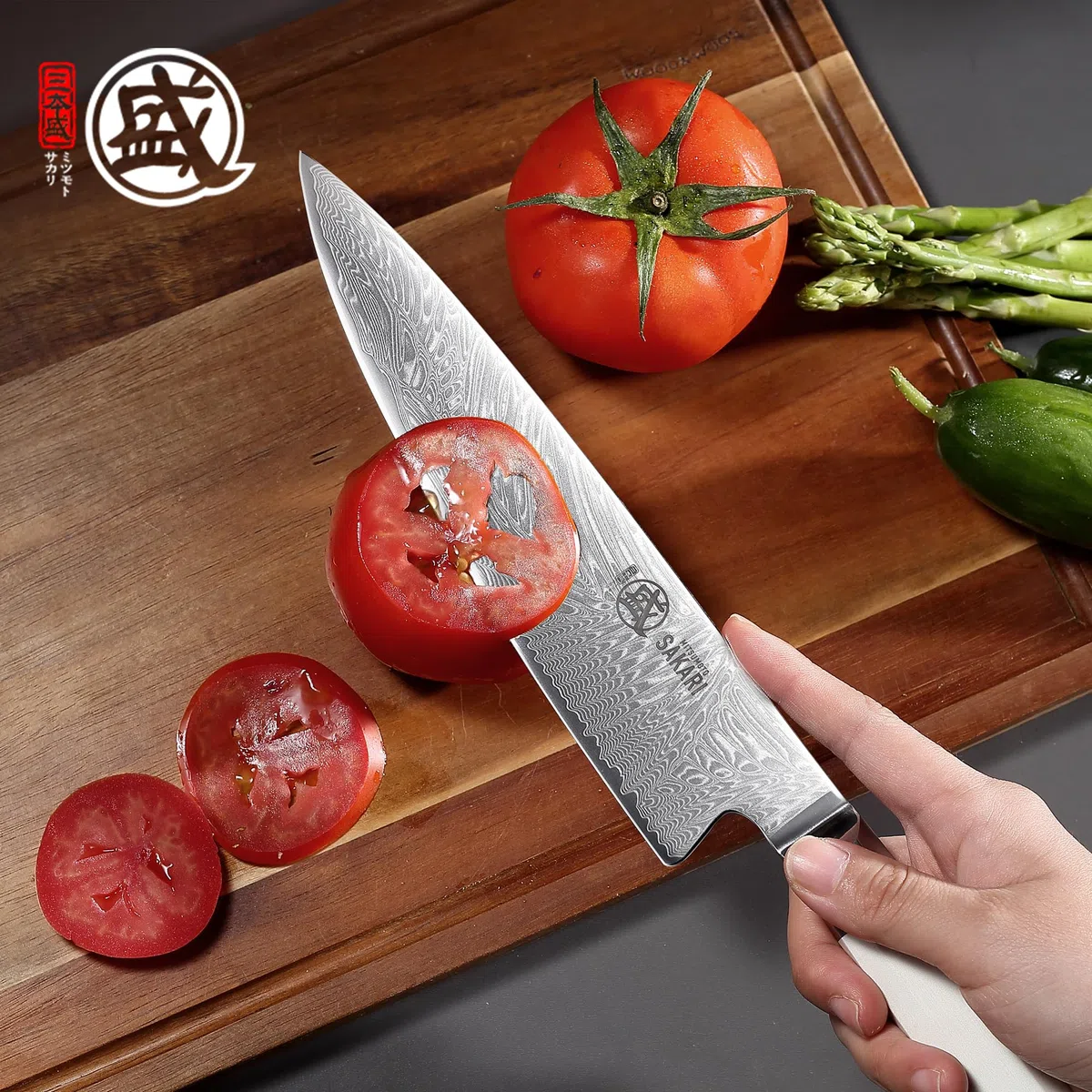 MITSUMOTO SAKARI Coltello da Cucina Giapponese Damasco, 8 Pollici - Lama in Acciaio VG-Pro Estremamente Affilato, Taglio Preciso per Carni e Verdure, Manico Ergonomico G10 con Presa Comfort
