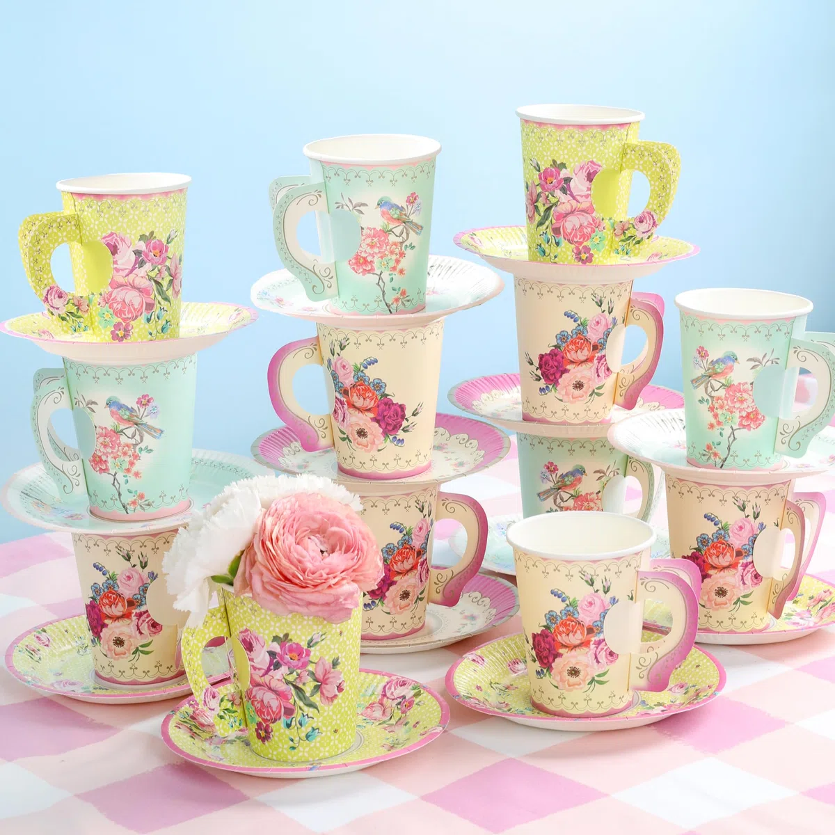 Talking Tables Set 24 Tazze da Tè e Piattini Floreali Vintage Truly Scrumptious, Stoviglie Monouso per Compleanno, Festa in Giardino, Baby Shower