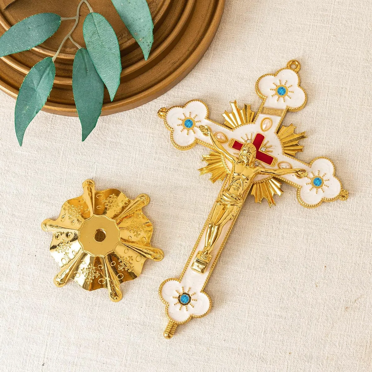 Syfunlv Croce in Metallo, Croce di Gesù Cristo, 13 x 8 x 21 cm, Oro, con Supporto da Tavolo, Classico, Religioso, Indoor, Outdoor, Regalo, Decorazione