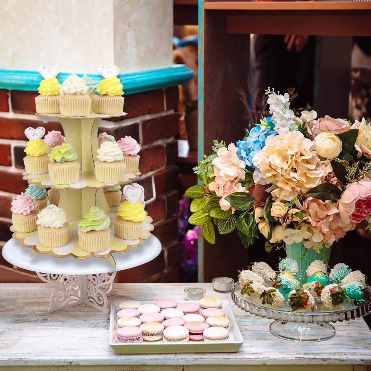 Espositore per cupcake a 3 livelli, in cartone, supporto per torta per bambini e feste di compleanno a tema