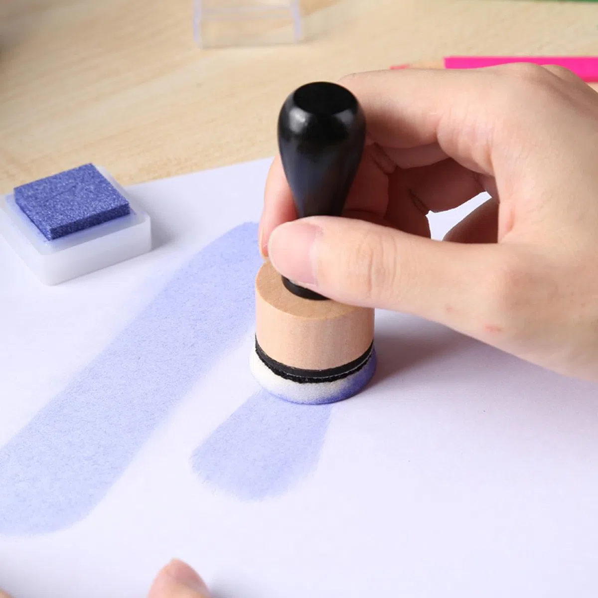 Tissting Strumenti Miscelazione Inchiostro con 24 Cuscinetti Schiuma e 2 Manici - Set per Disegno, Scrapbooking e Artigianato con Mini Pennelli e Timbri per Carta, Tela e Cartoncino