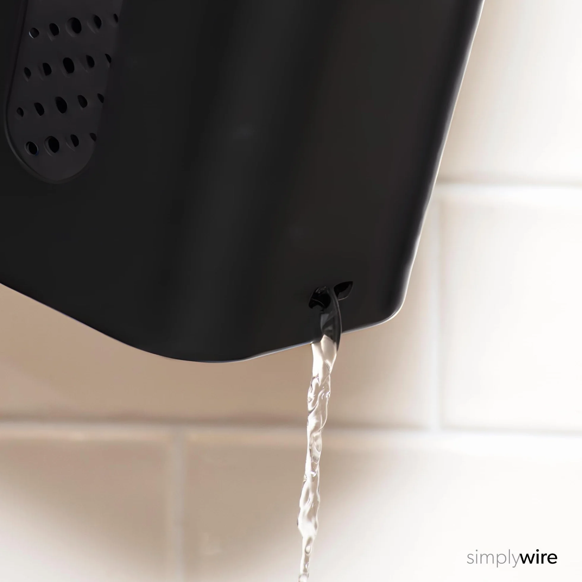 simplywire - Portaoggetti per Lavello - Organizer per Utensili da Cucina con Portacoltelli - Portaposate - Vassoio Raccogligocce Rimovibile - Antiscivolo - Nero