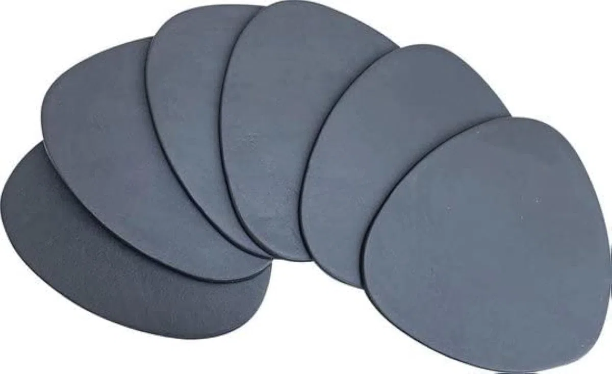 Brute Strength - Sottobicchieri in pelle pieno fiore - Grigio - Semicircolare - 6 pezzi - Sottobicchiere ovale per vetro - Sottobicchieri per bevande - include supporto