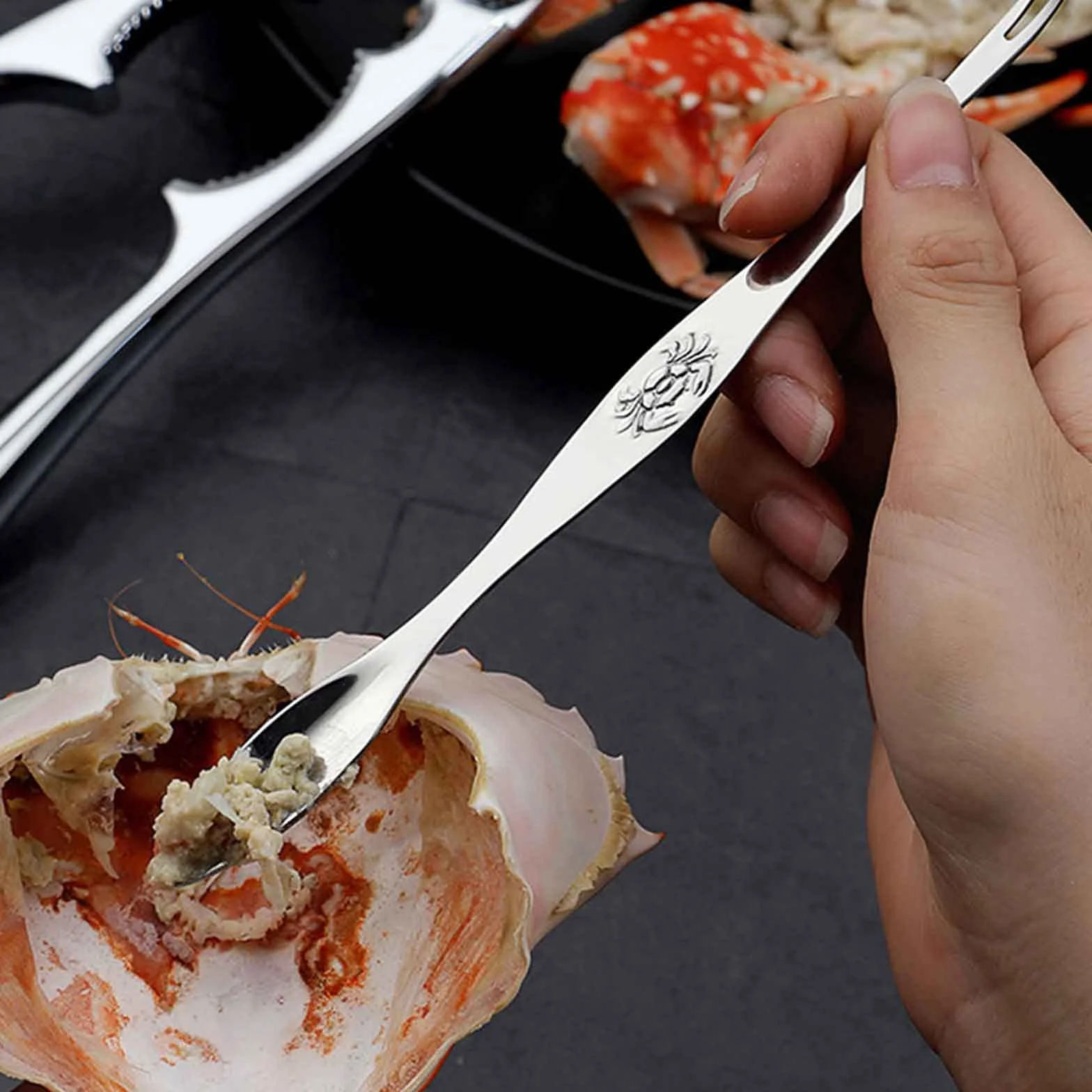 Artcome Set di strumenti per frutti di mare: 2 cracker per granchi, 2 sgusciatori per aragosta, 2 forchette per frutti di mare, 2 forchette larghe per granchi, 1 forbici per frutti di mare e 1