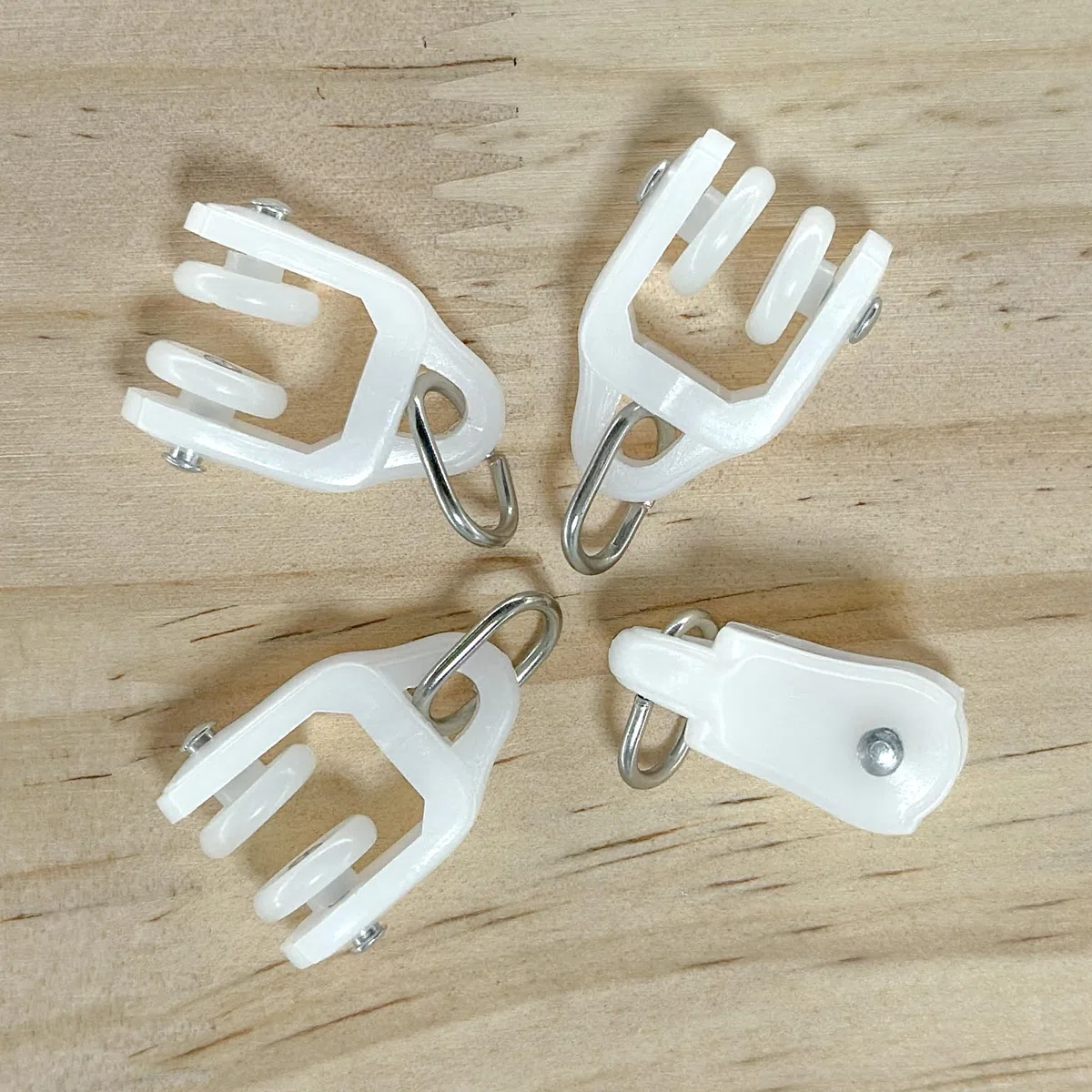 48 Pezzi Rulli di Scorrimento per Tende,Rulli per Binario Della Tenda,Ruote per Guide per Tende,Rulli di Scorrimento per Binari a Doppia Ruota (plastica)
