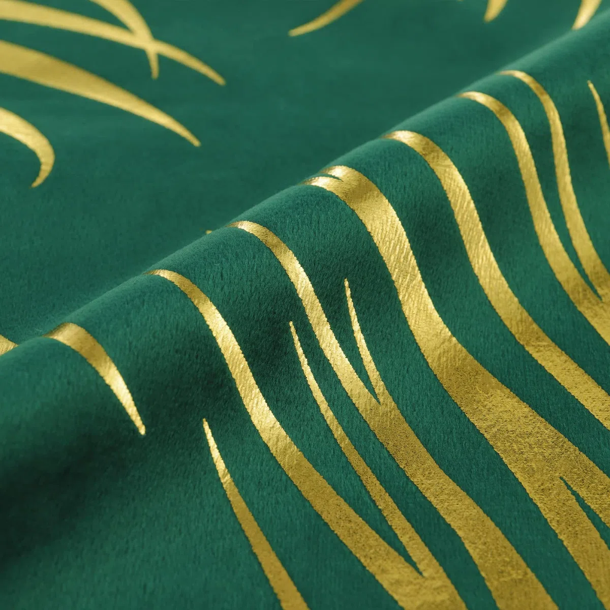 Bonhause Federe per Cuscini Foglie d'oro 40 x 40 cm Copricuscini Decorativi Stampa d'oro Foglie Velluto Morbido Verde Federa per Cuscino Divano Letto Casa Decorazione Set di 2