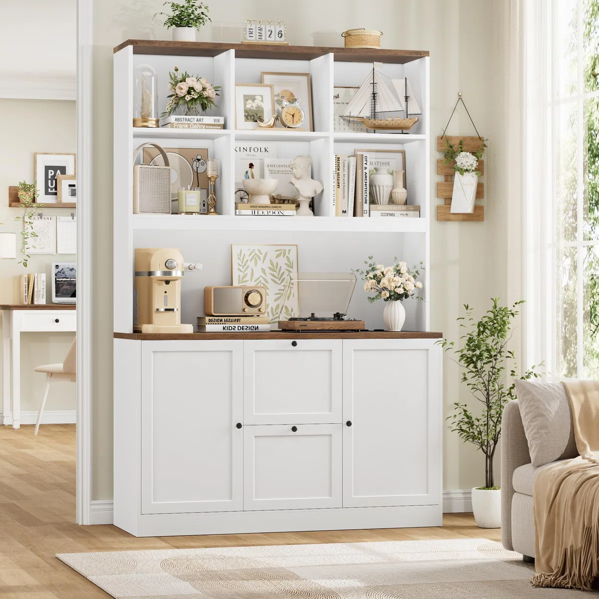 FirFurd Libreria Verticale con Presa di Corrente, Schedario da Ufficio a Ripiani Regolabili, Libreria da Parete a Ampio Piano di Lavoro, Cassettiera per Cartelle Sospese,116x40x182 cm (Bianco)