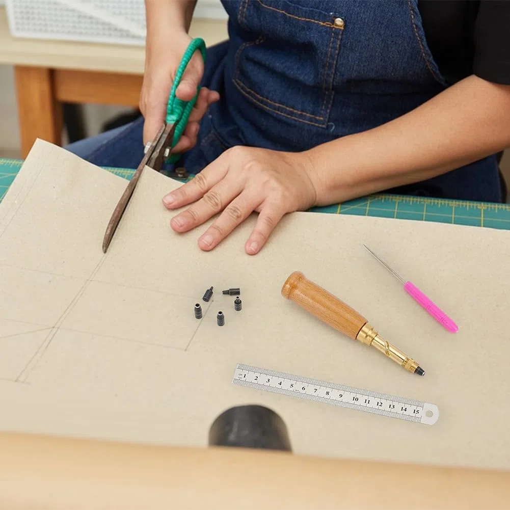 FINGERINSPIRE Set di perforatori giapponesi regolabili con tappo a vite, manico in legno in ottone con 6 punte e manico in plastica punteruoli in perle di ferro e righello in acciaio inox