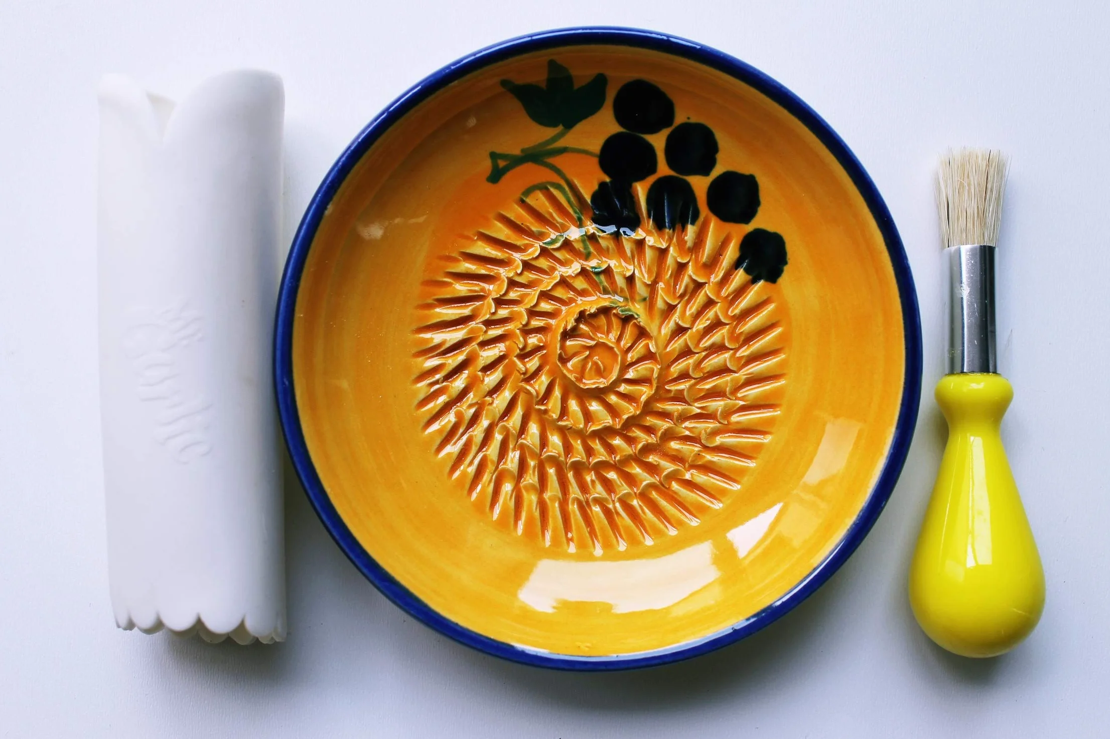 JOSKO Produkte 2728 - Set di piatti per grattugiare in ceramica