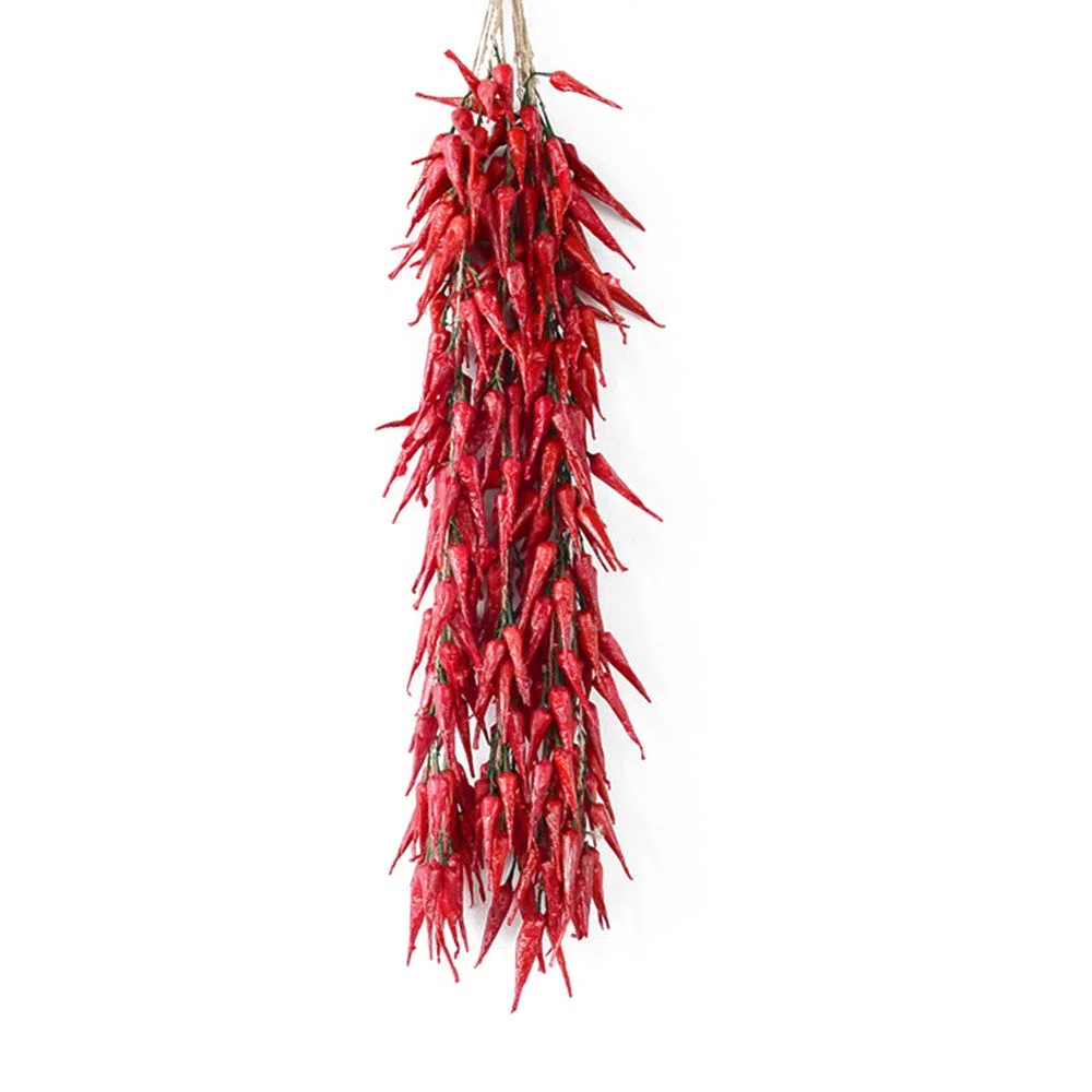 Confezione da 5 trecce di aglio finte in schiuma; verdure appendere, realistiche, con peperoncini rossi e mais, decorazione per casa, cucina, negozio fotografie (peperoncino