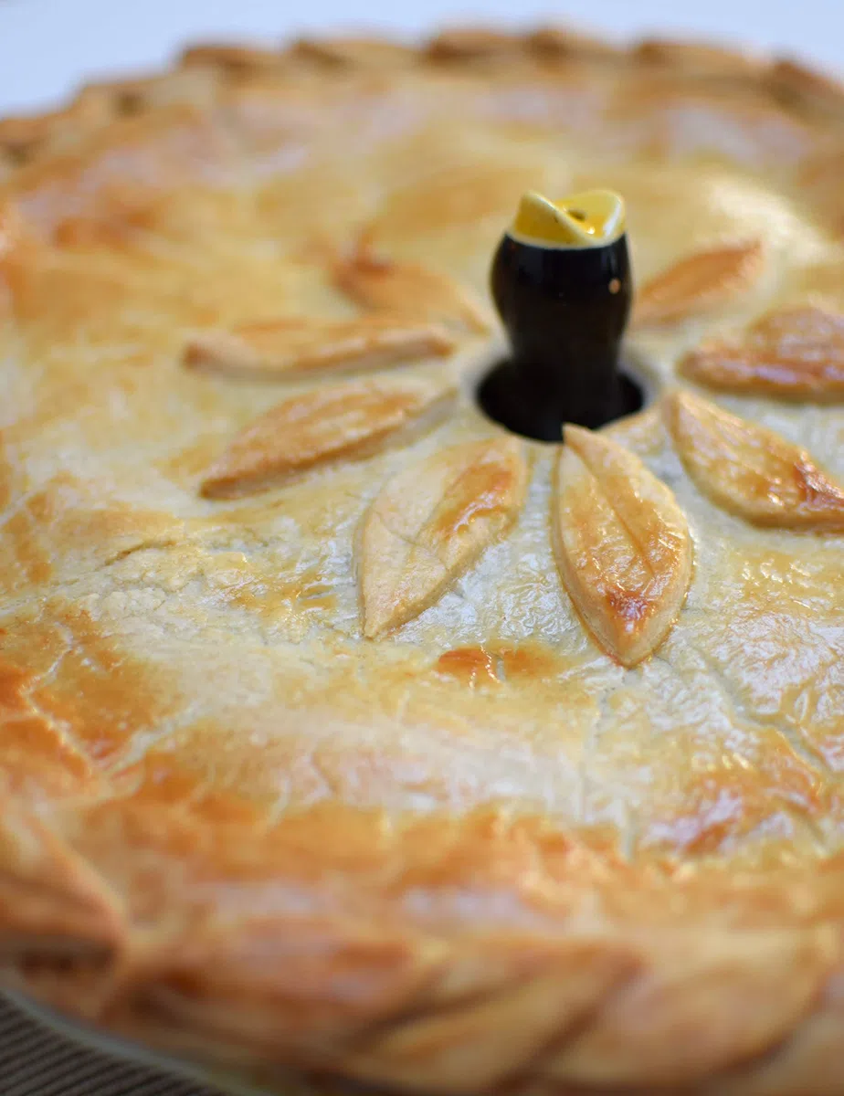 TALA Ceramica Pie Bird 12 PCE DISPL.