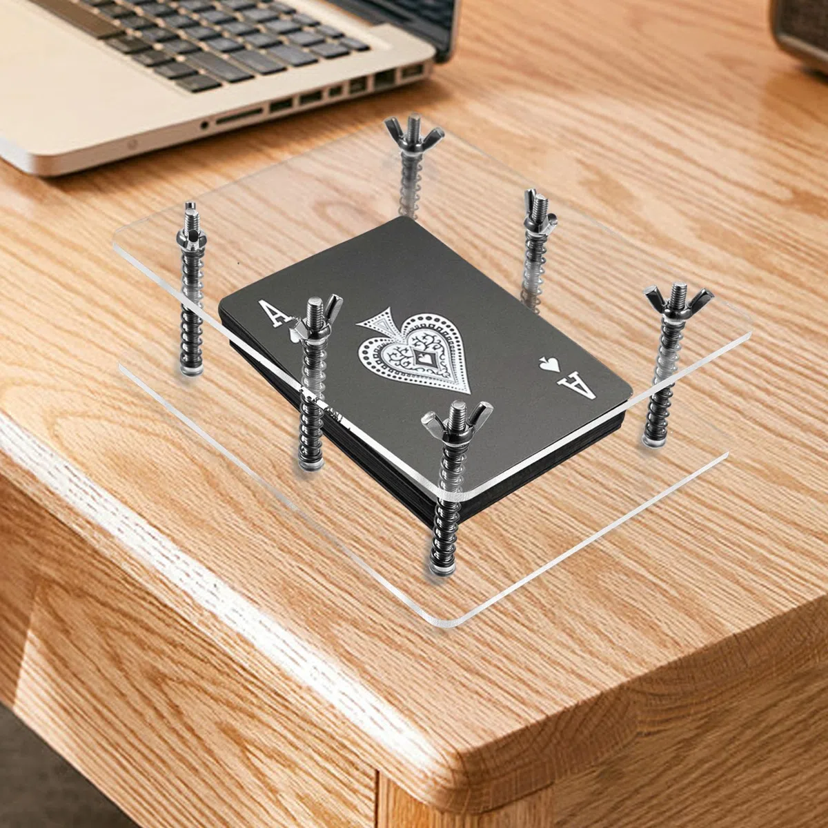 TOYANDONA Dispositivo per Appiattire Carte da Gioco e Riparazione Curvatura, Accessorio Multifunzionale per Collezionisti, in Materiale Robusto, Facile da Usare per Proteggere