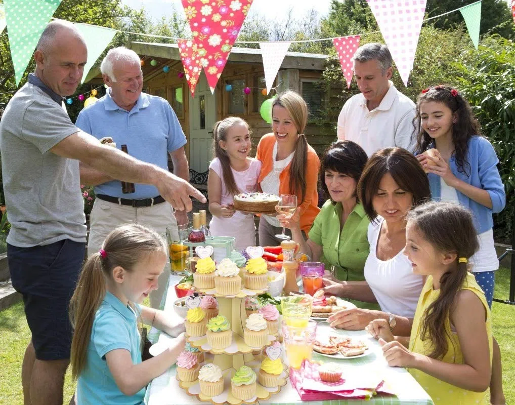 Espositore per cupcake a 3 livelli, in cartone, supporto per torta per bambini e feste di compleanno a tema