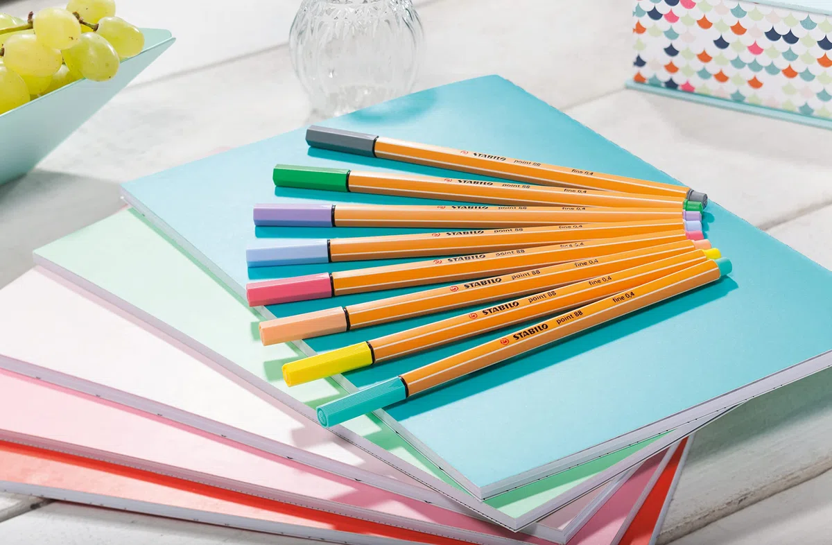 STABILO point 88 - Fineliner - Pastellove Set - Astuccio da 15 - Colori assortiti