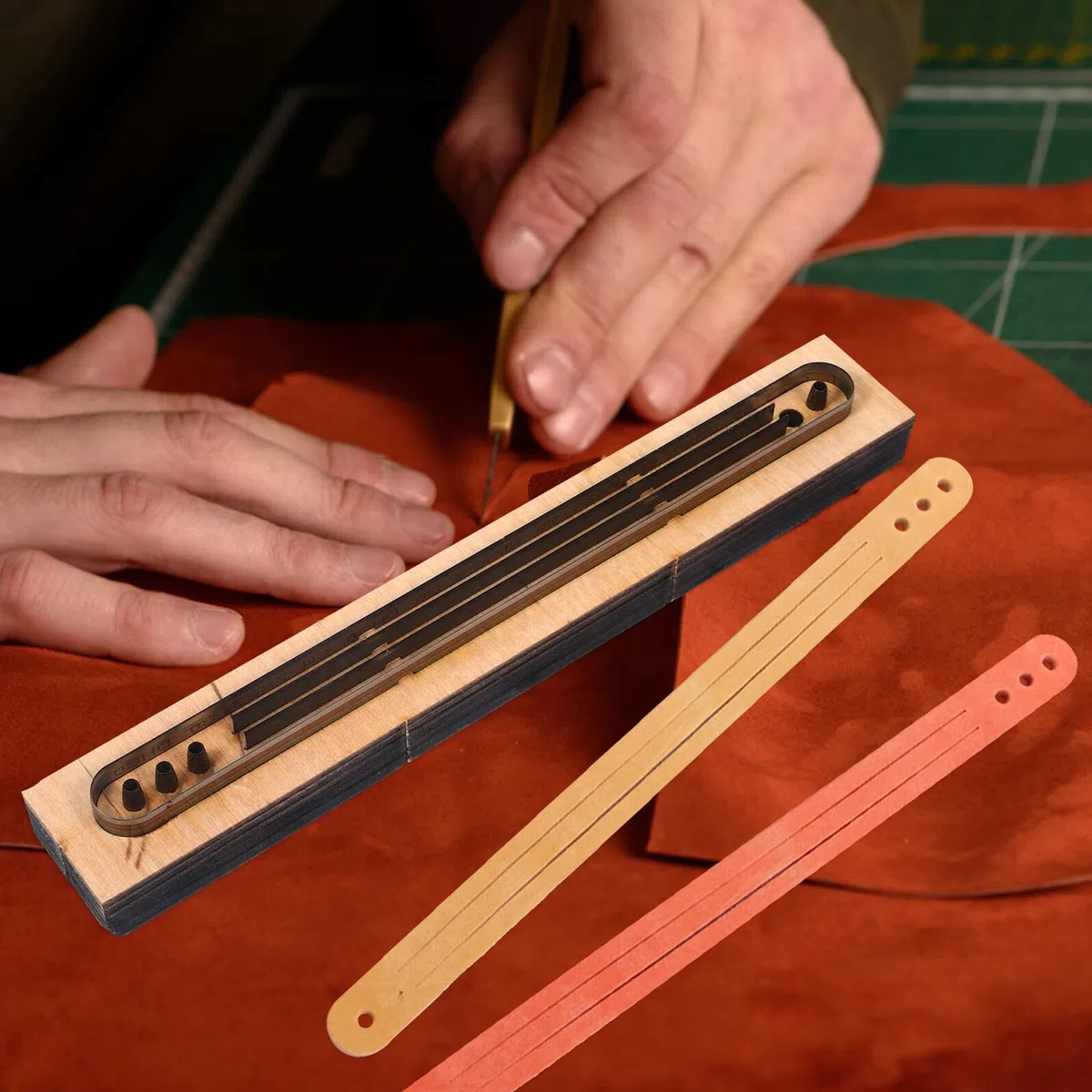 Mipcase Fustella in Legno per Taglio Bracciali in Pelle Fai da Te, Stencil Punzone per Lavorazione Artigianale Pelle, Accessori per Hobby Creativi e Artigianato Manuale