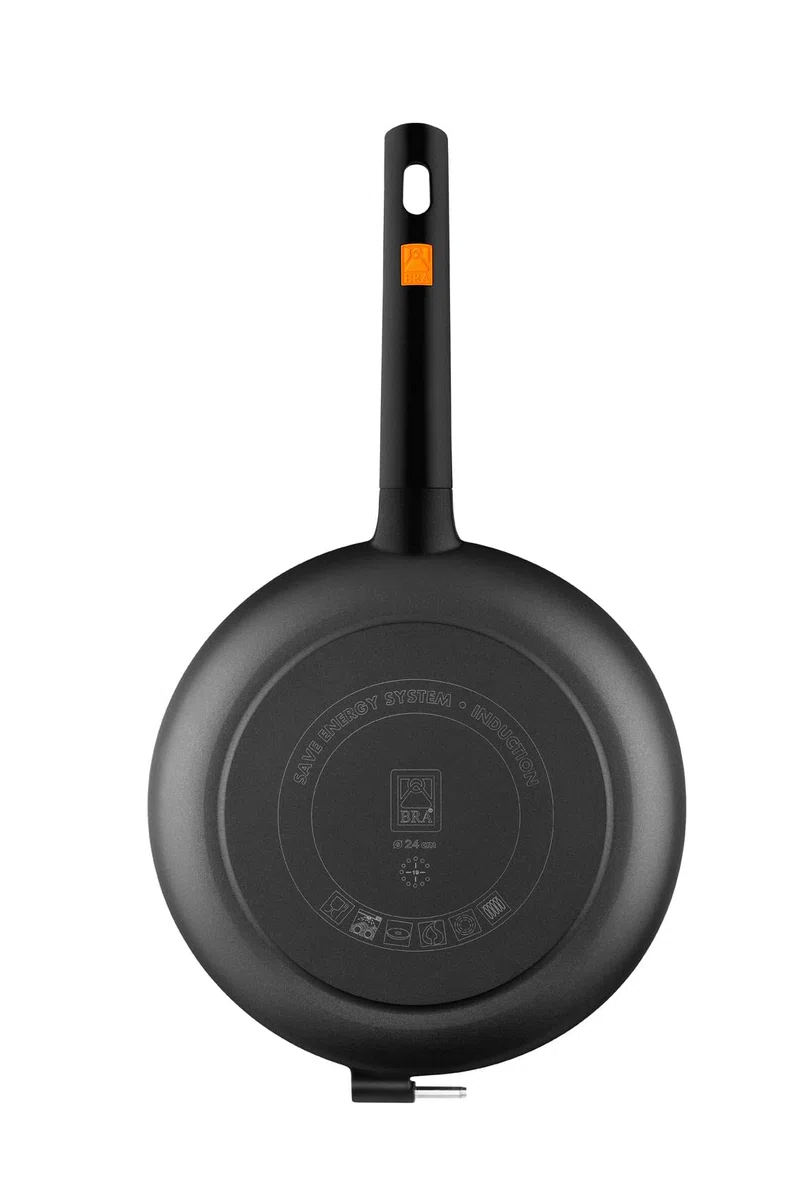 BRA Efficient Duo | Padella per frittata da 26 cm, fusione di alluminio, antiaderente Platinum Plus, senza PFOA, adatta a tutti i piani cottura e a induzione, Nera