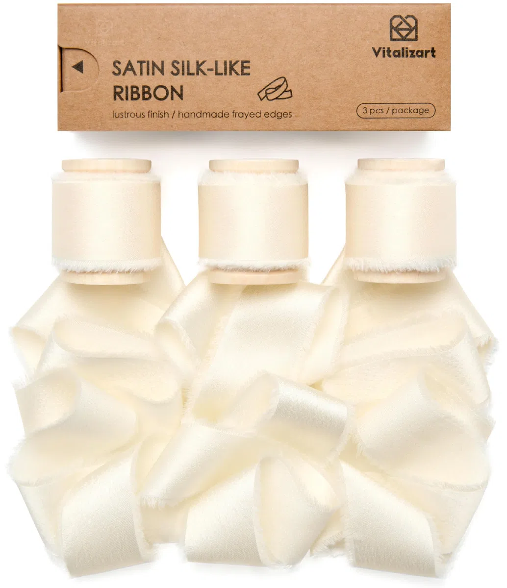 Vitalizart Nastro di Raso con Frange Avorio 2,5 cm x 13,7 m Rocchetto di Legno, Nastro Bianco Crema Fatto a Mano per Confezioni Regalo per Neonati Doccia Bouquet di Nozze Ornamenti per le Feste
