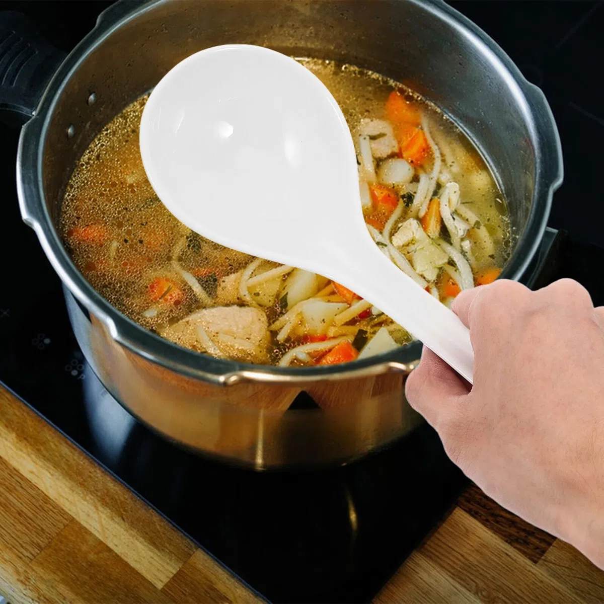 Cucchiaio da Zuppa Cinese in Porcellana Bianca, Grande 27 Cm, Resistente al Microonde e Lavabile in Lavastoviglie, per Pranzi in Casa e Riunioni