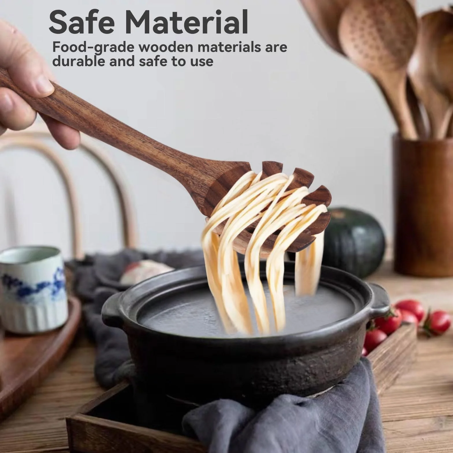 Forchetta per la cottura della pasta, cucchiaio scolapasta per spaghetti Server Cucchiaio per pasta con denti Utensili per servire la pasta Forchetta per spaghetti per cucina da 32 cm in Legno