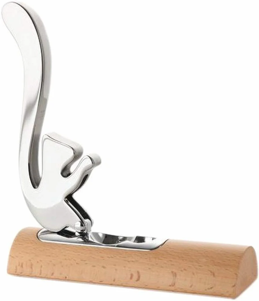 Alessi AB13 Scoiattolo - Schiaccianoci di Design in Acciaio Inossidabile 18/10 e Legno