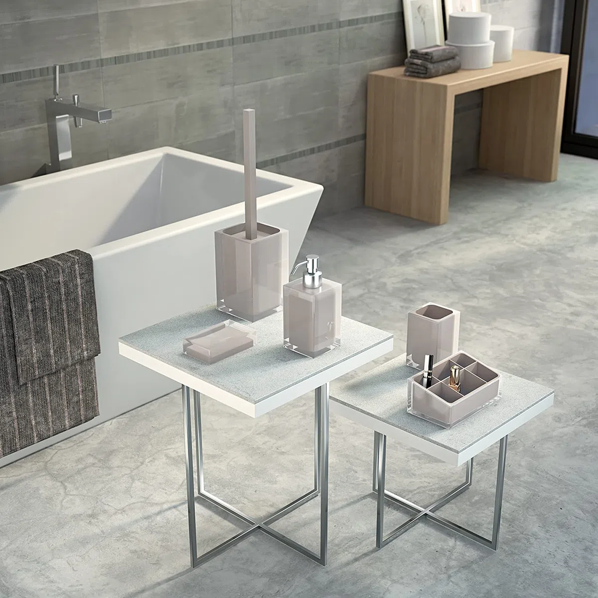GEDY Auckland Portaspazzolini da Bagno Bianco, Misure e Peso: 11X7,2X7,2 CM & 0,29 kg, Portaspazzolini in Resina Trasparente di Alta qualità, Design R&S Gedy, Fatto a Mano, 2 Anni di Garanzia