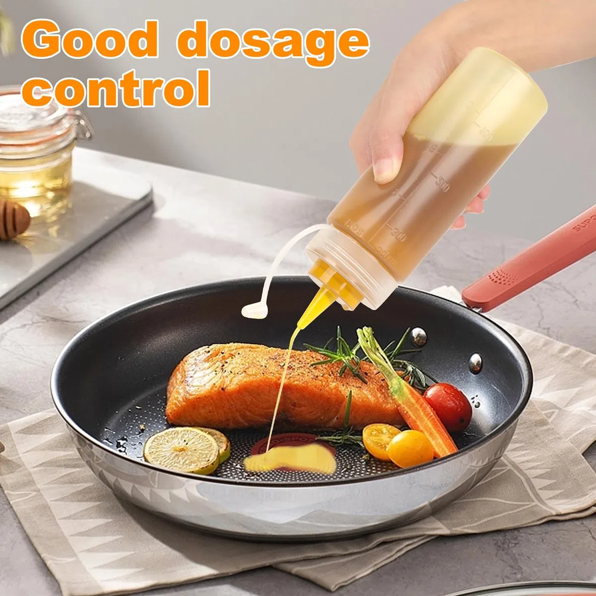 Flasche a Squeez, Bottiglia per Salse 500ml 16oz, Bottiglia a Spruzzo, Bottiglie per Condimenti, Bottiglia per Olio in Plastica, Ketchup, Bottiglie per Salse, Salsa di Soia Piccante, Olio d'Oliva