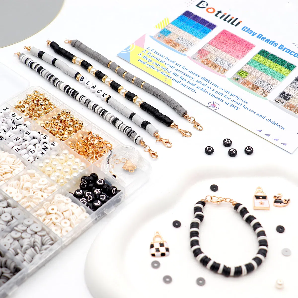 Dotilili 3164 Pezzi Nero Perline per Braccialetti, 6mm Perline Argilla per Collane, Piatte In Argilla Polimerica Fatte a Mano, Con Lettera Heishi Kit per Bigiotteria Fai da Te Charms
