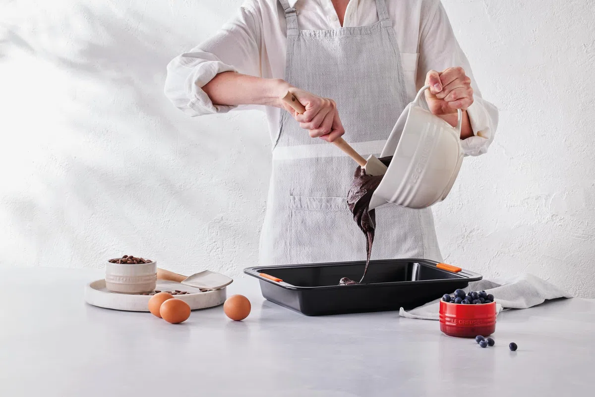 Le Creuset Ciotola per impastare in gres vetrificato, 2 L, Meringue, 70106207160002