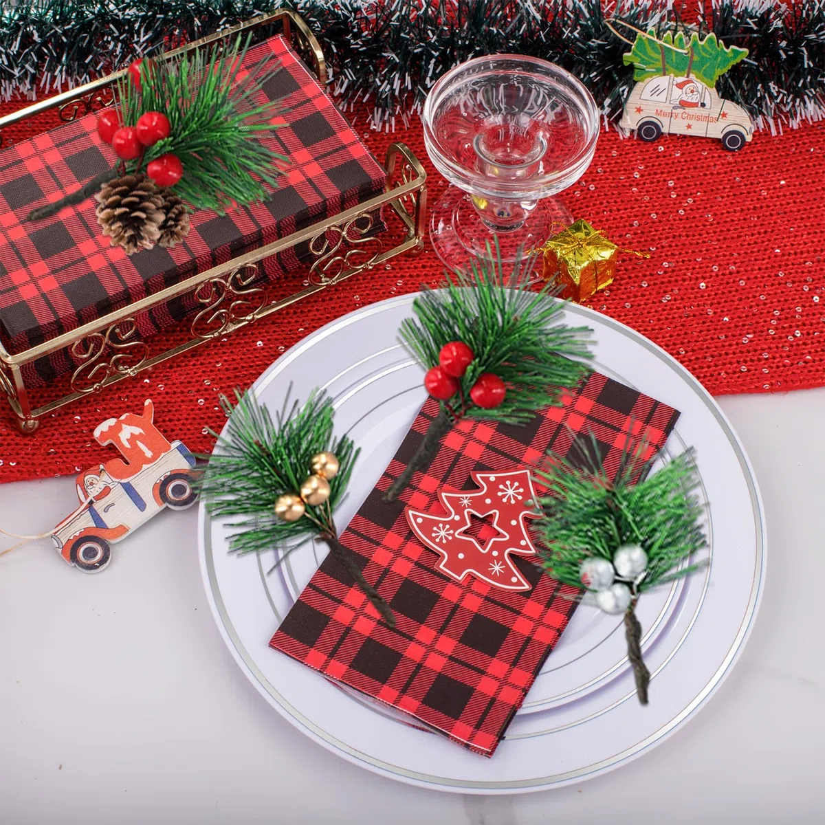 20 Pezzi Rami di Pino Artificiali Naturali con Bacche Rosse e Pigne,Piccoli Rami Natalizi Decorativi,Per Ghirlande Natalizie fai da te,Matrimoni Invernali(4 Stili)