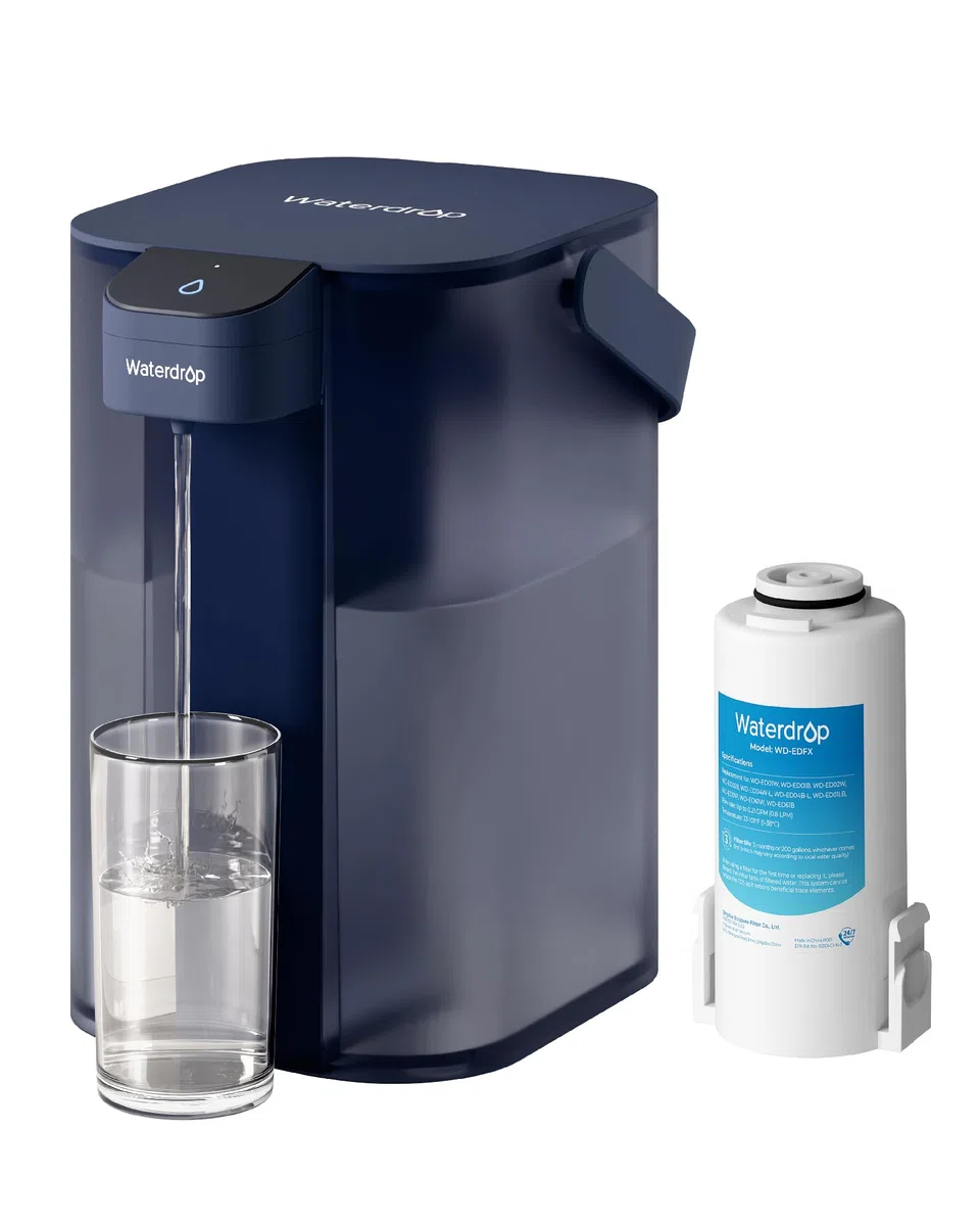 Waterdrop Caraffa Elettrica per Filtro Acqua ad Azione Immediata e Filtro a 3 Mesi, Sistema di Filtro Acqua da 3,5 Litri per Piano di Lavoro, Riduce il 98% di Cloro e Oltre 20 Impurità, Blu