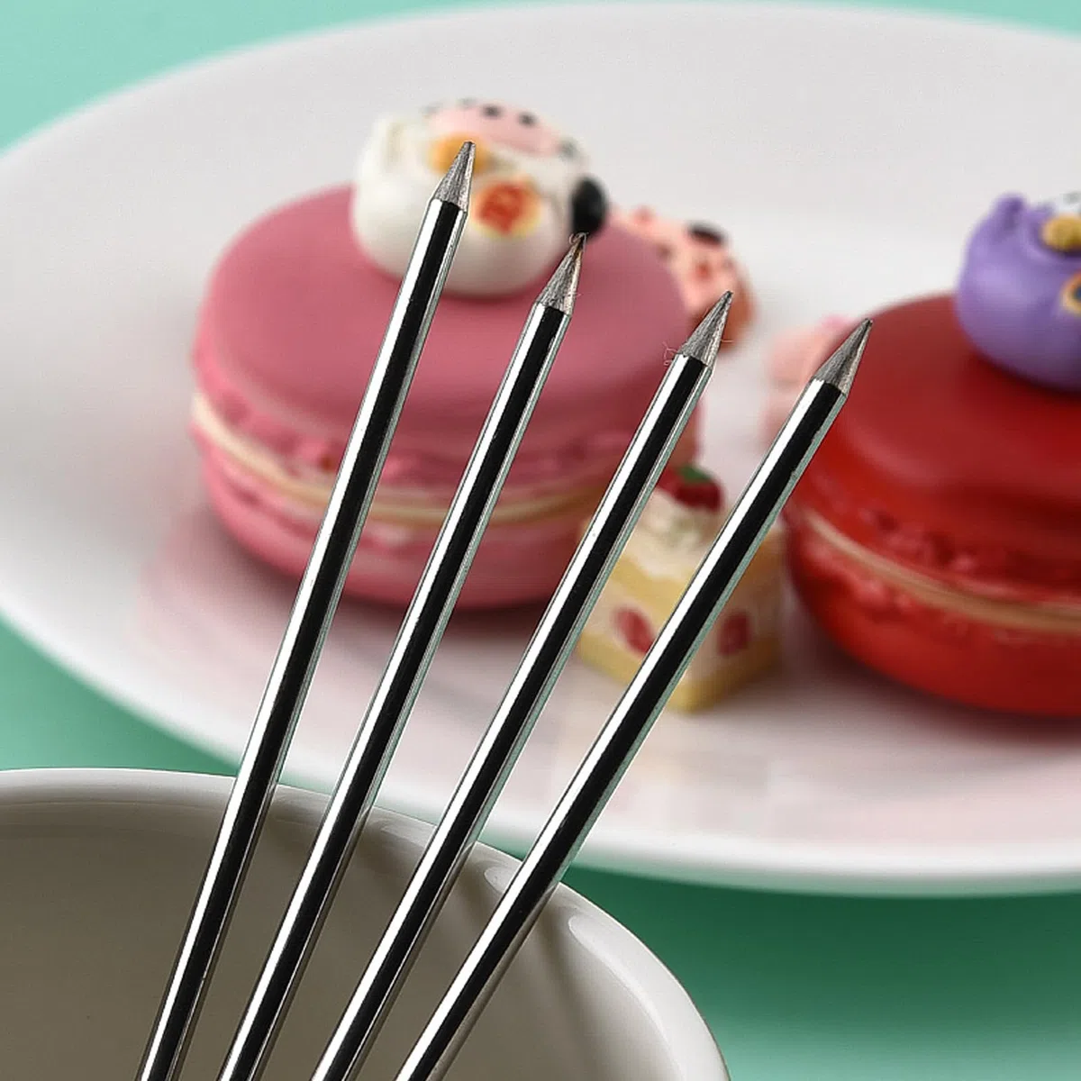 8 bellissimi bastoncini da cocktail in acciaio inox carini spiedini da cocktail alla moda in metallo spiedini per Martini per cocktail party, snack barbecue