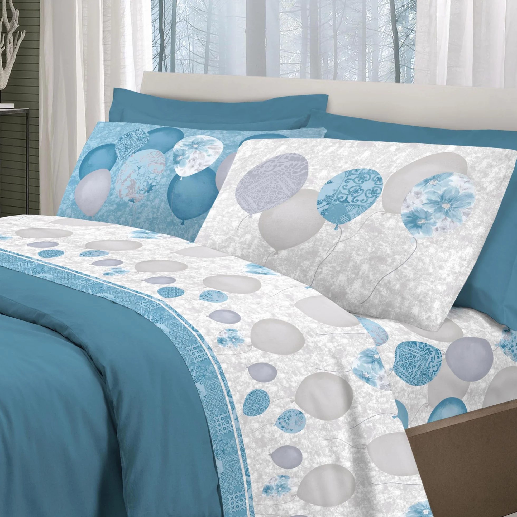 PENSIERI DELICATI Completo Letto 1 Piazza e Mezza 100% Cotone, Completo Lenzuola 1 Piazza e Mezza 120x200 Comprensivo di Lenzuolo sotto, sopra e 1 Federa, Made in Italy, Fantasia Palloncini Azzurro