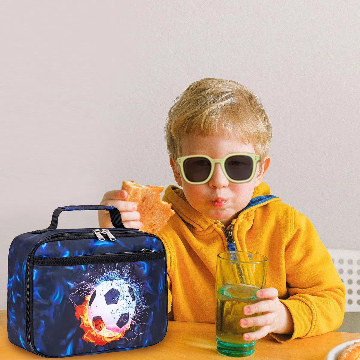 LEDAOU Borsa termica per bambini, 5 l, con chiusura lampo, borsa termica per il pranzo, per scuola, escursionismo, lavoro, Calcio Nero Blu, Casual