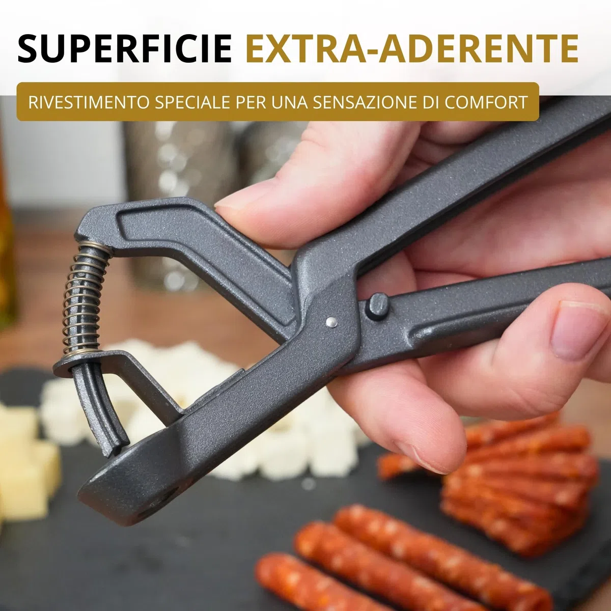 Westmark Snocciolatore per Olive Olivus Black Edition, Snocciolatore per Olive Grandi e Piccole, Pratico dispositivo da usare con una mano sola con molla, Antracite