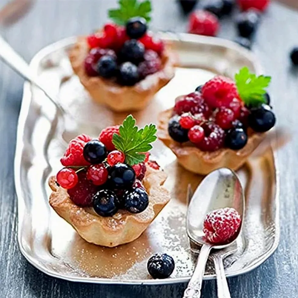 30 Pezzi Mini Stampi per Crostatine Antiaderenti Stampi perTartellette Stampo Muffin Utilizzato per Cupcakes Crostate all'uovo Budini Torte Dessert(Argento)