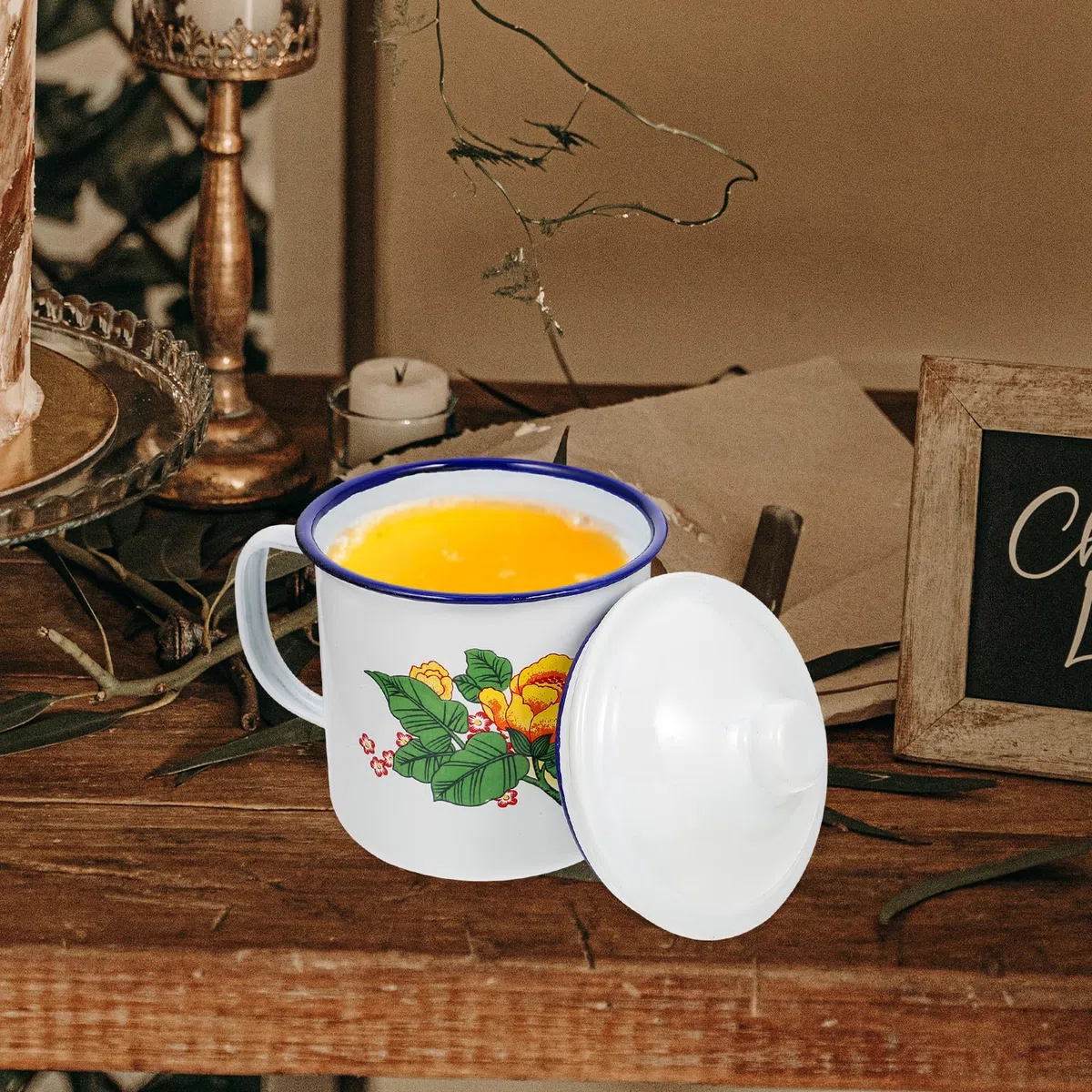KICHOUSE Tazze da Tè Smaltate Vintage 500ml Coperchio, Set 2 Pezzi Tazza D’acqua Retrò in Smalto Rosso, Bicchieri per Uso Domestico e Feste, Design Artigianale Resistente e Base