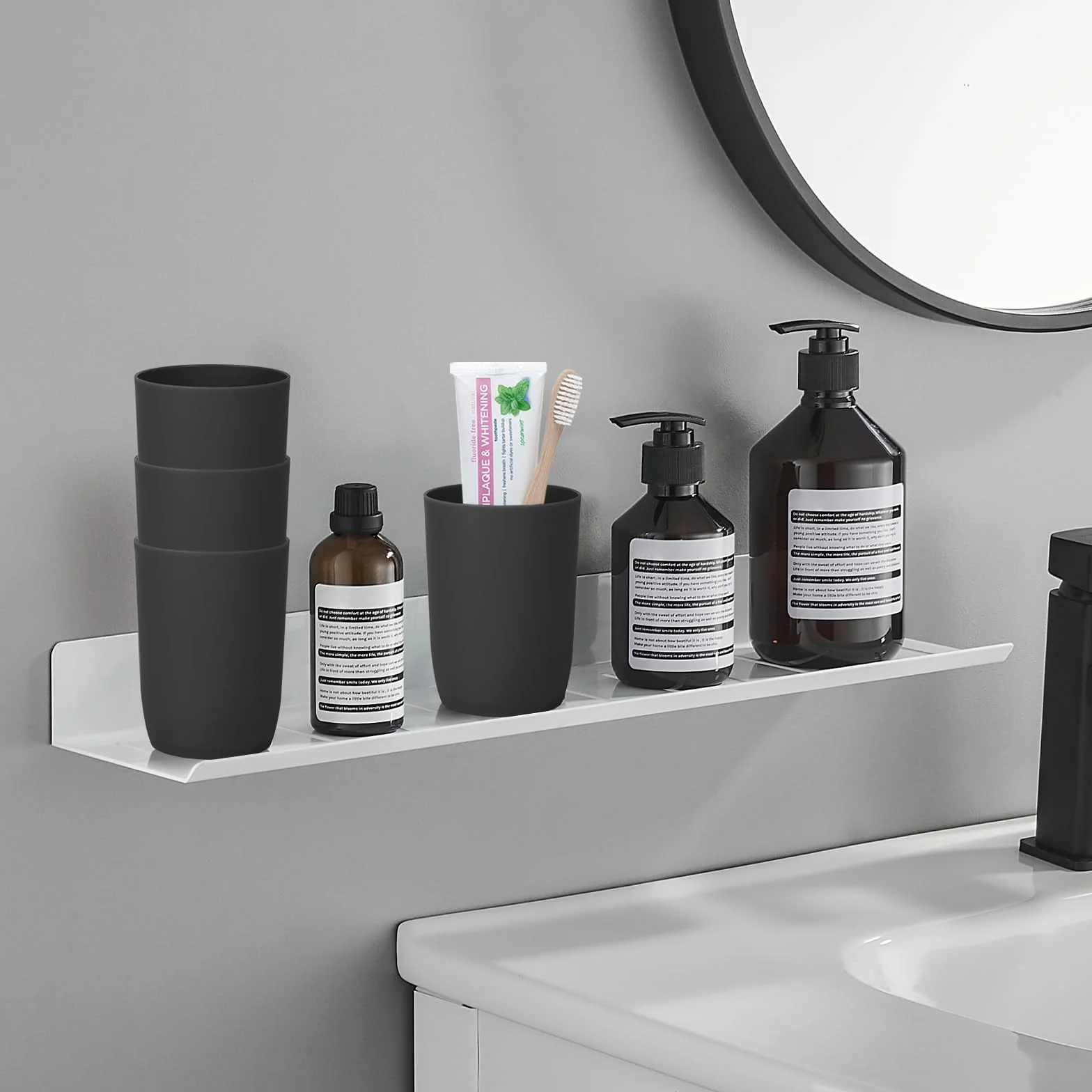 Set di 4 bicchieri per spazzolini da denti, impilabili, 280 ml, per bagno e viaggi, colore: nero AstraLoom