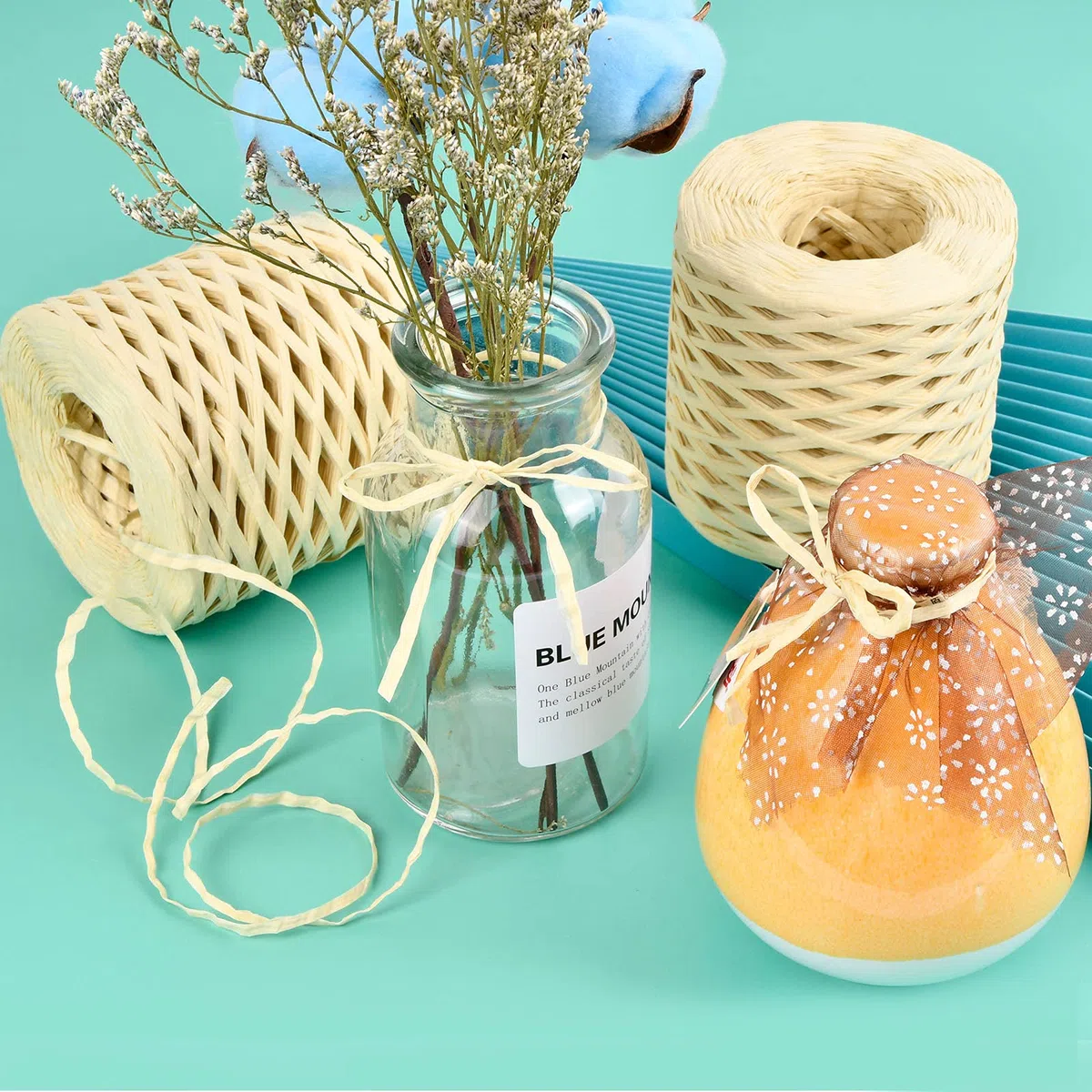 3 Rotoli Nastro di Carta in Rafia, 200M Corda di Carta Rafia Naturale per Uncinetto, Imballaggio di Carta Spago Rafano per Confezioni Regalo, Fai da Te Artigianato Decorazione, Tessitura (Naturale)