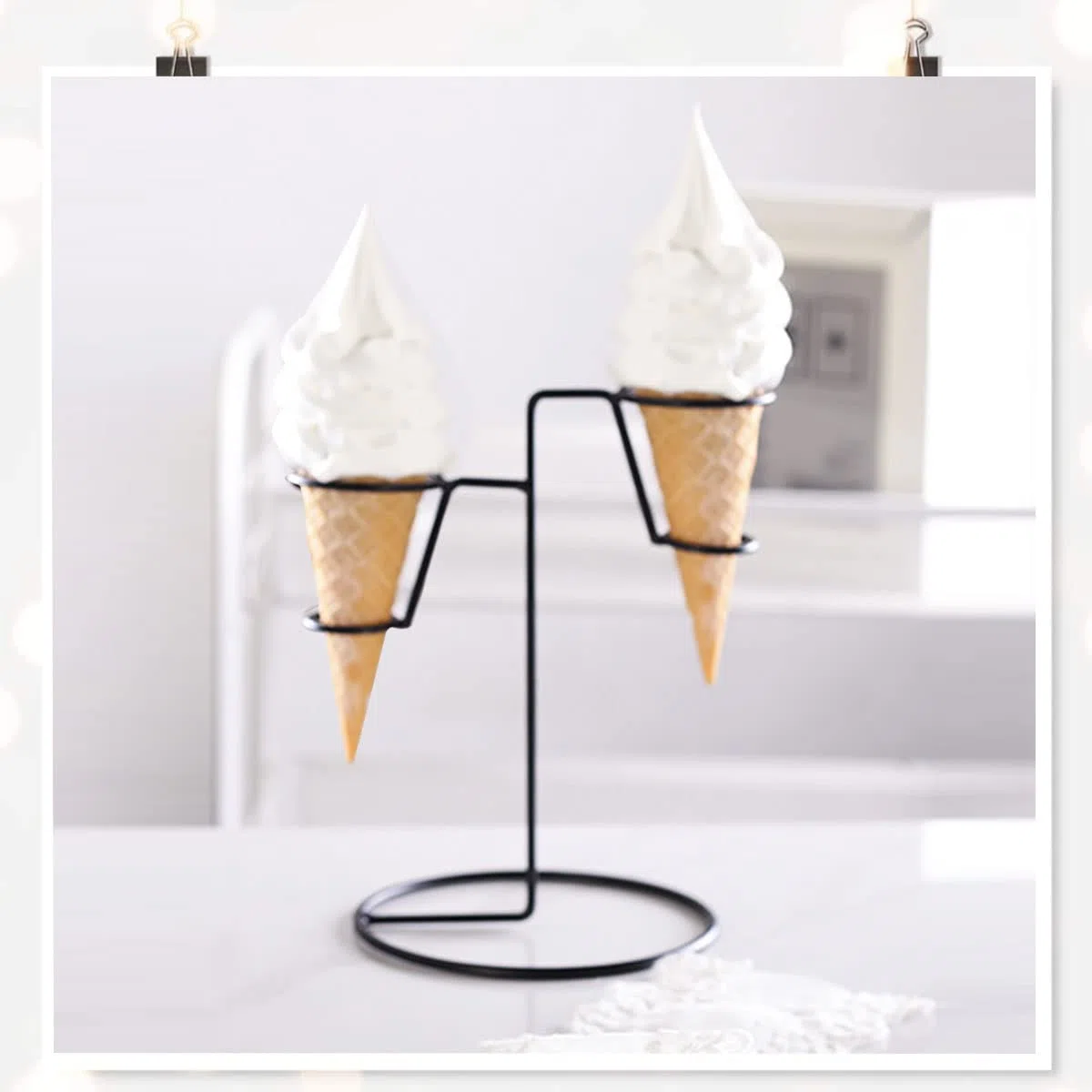 Supporto coni gelato cono waffle - 2 fori in ferro, nero supporto per porta gelato, Porta Gelato con base, per sushi,coni di popcorn, sushi, finger food bambini, compleanno, pomeriggio, tea party