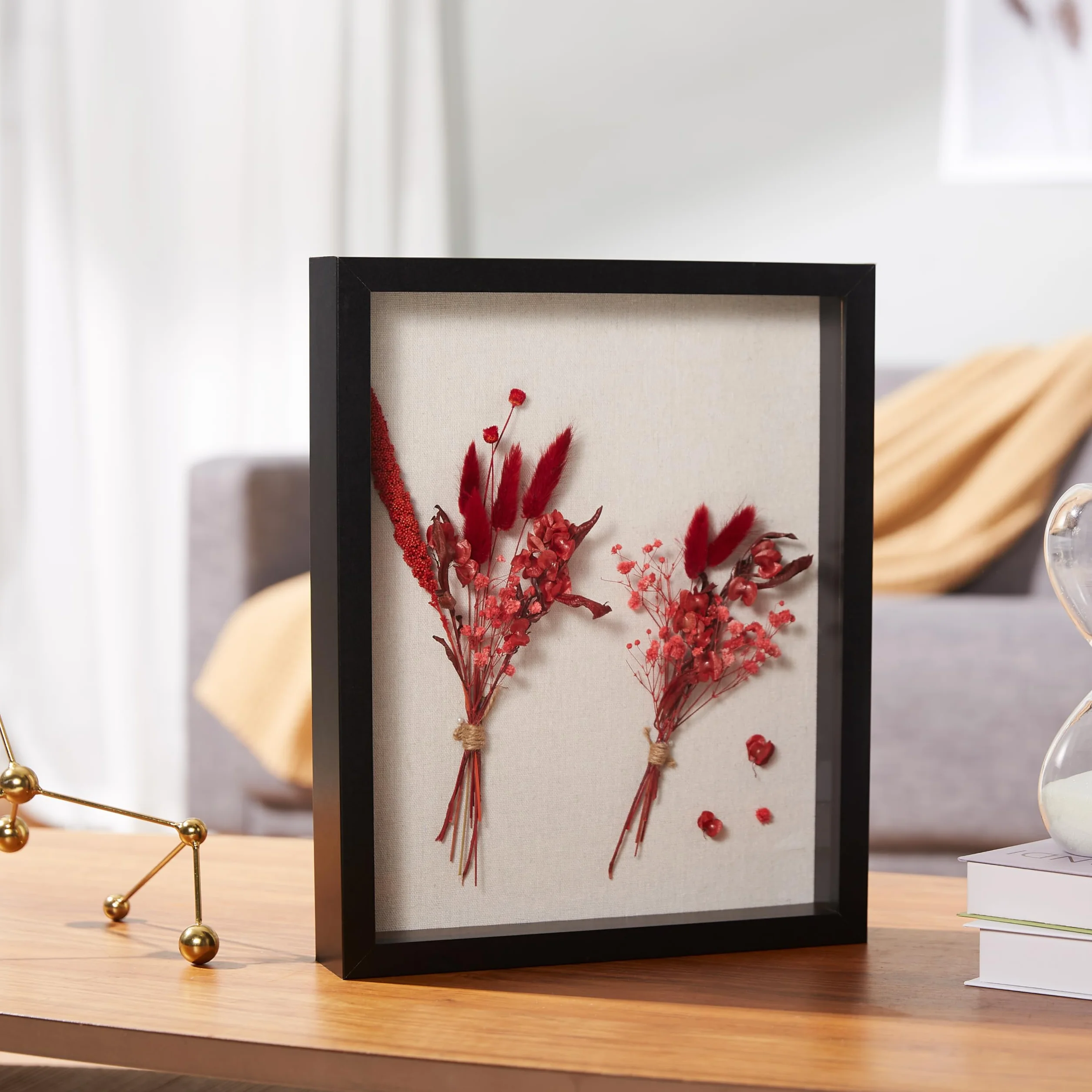 Amazon Basics - Cornice Rettangolare in Legno Stile Shadow Box/per Foto, 28cm x 35,5cm, Nero