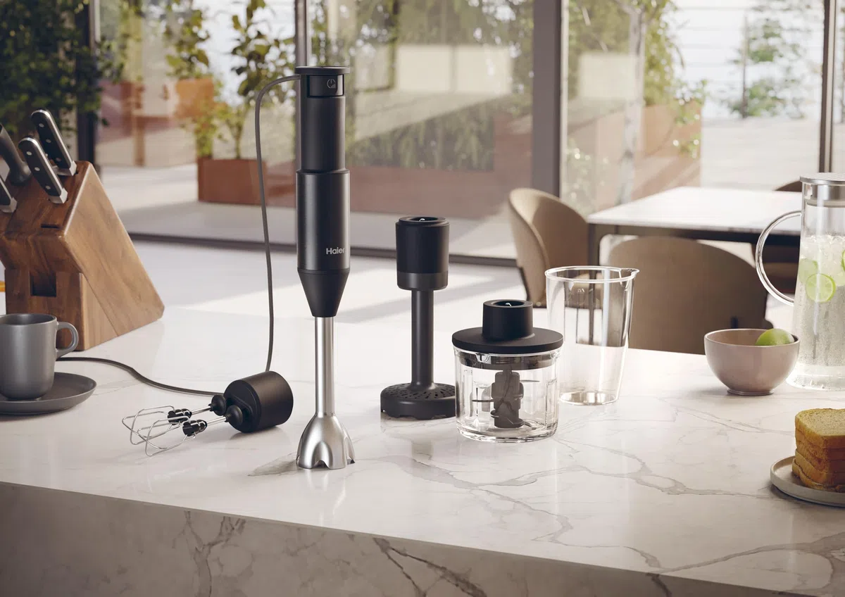Doppia frusta Haier, compatibile con frullatore a immersione Serie 5, due volte più veloce, risultato omogeneo, lavabile in lavastoviglie