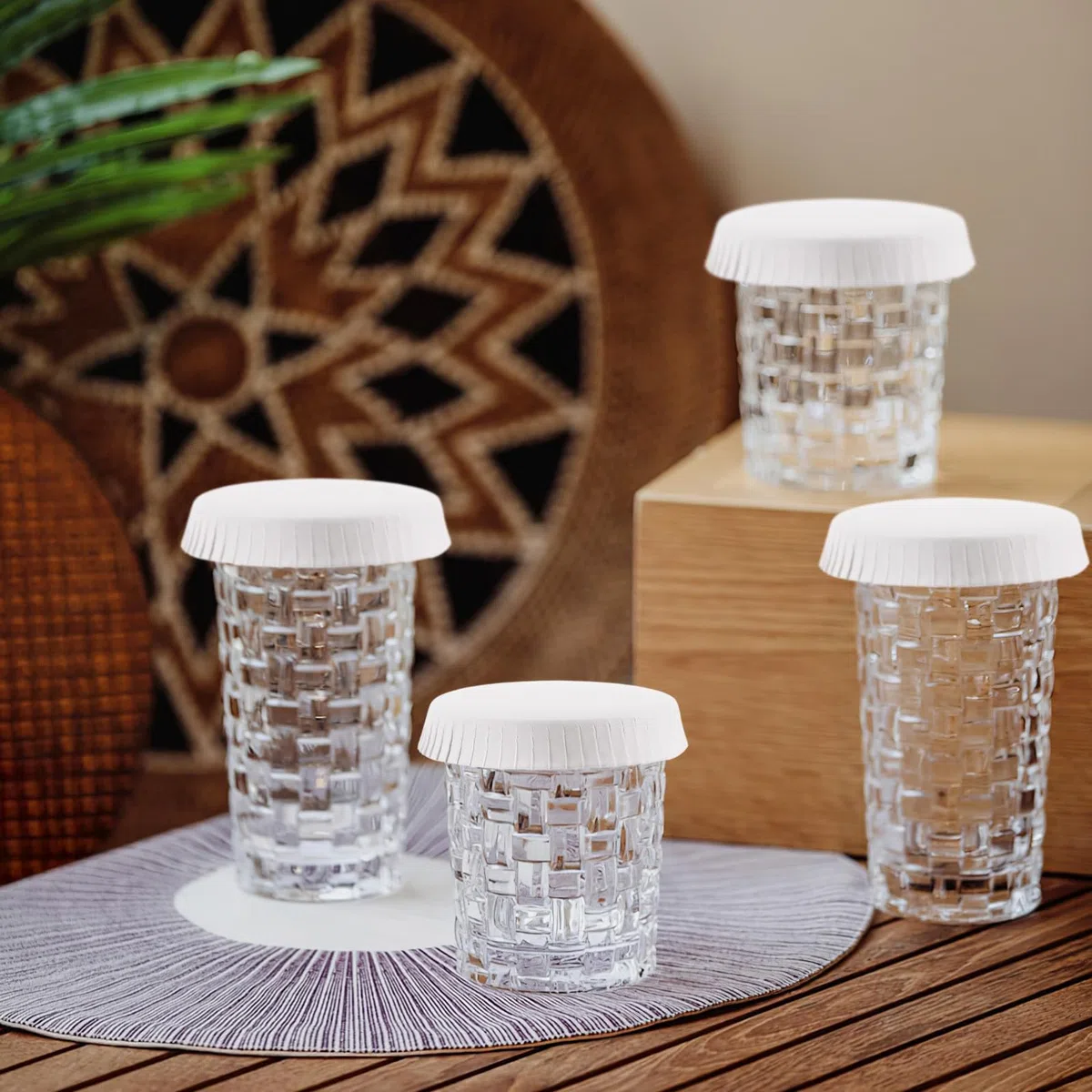Coperchi per Tazze Usa e Getta 100 Pezzi Copribicchieri in Carta Ecocompatibile 7.5Cm per Guesthouse, Hotel e Ristoranti