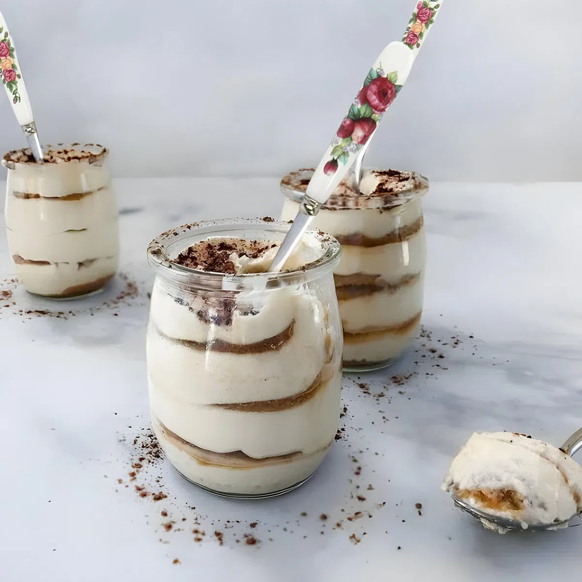 Cucchiaino da Caffè in Acciaio Inox,Forreen 8 Pezzi Motivo Floreale Cucchiaio da Dessert per Torta con Manico in Ceramica per Caffè Gelati Dessert