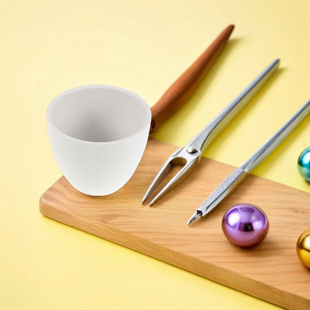 NOLITOY Crogiolo per Fusione di Metalli in Ceramica Bianco da 150ml e Design Compatto Elevata Resistenza al Calore per Laboratori e Fusioni