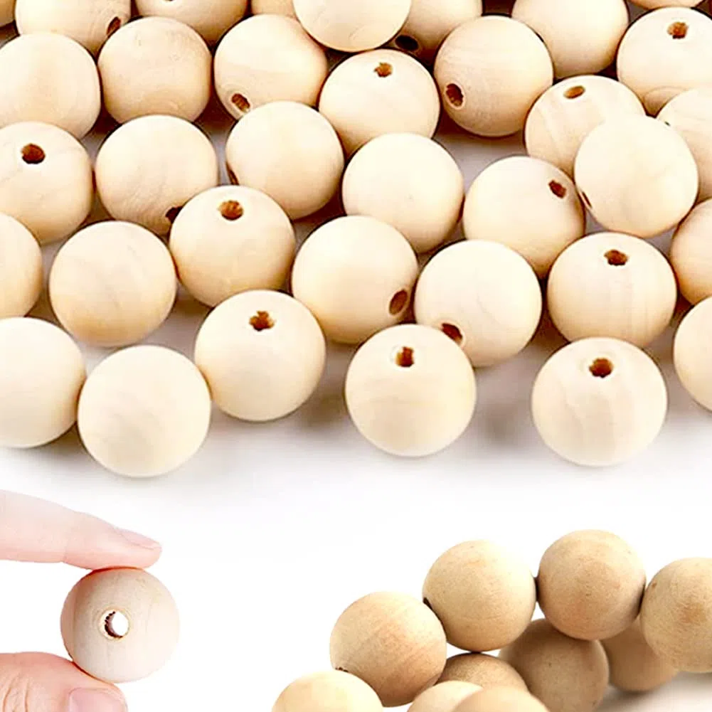 Legno Naturale Perline, 50pcs 30mm Rotondi Non Finiti Sfere di Legno con Foro, Non Verniciate per Decorazioni e Gioielli Fai-da-te