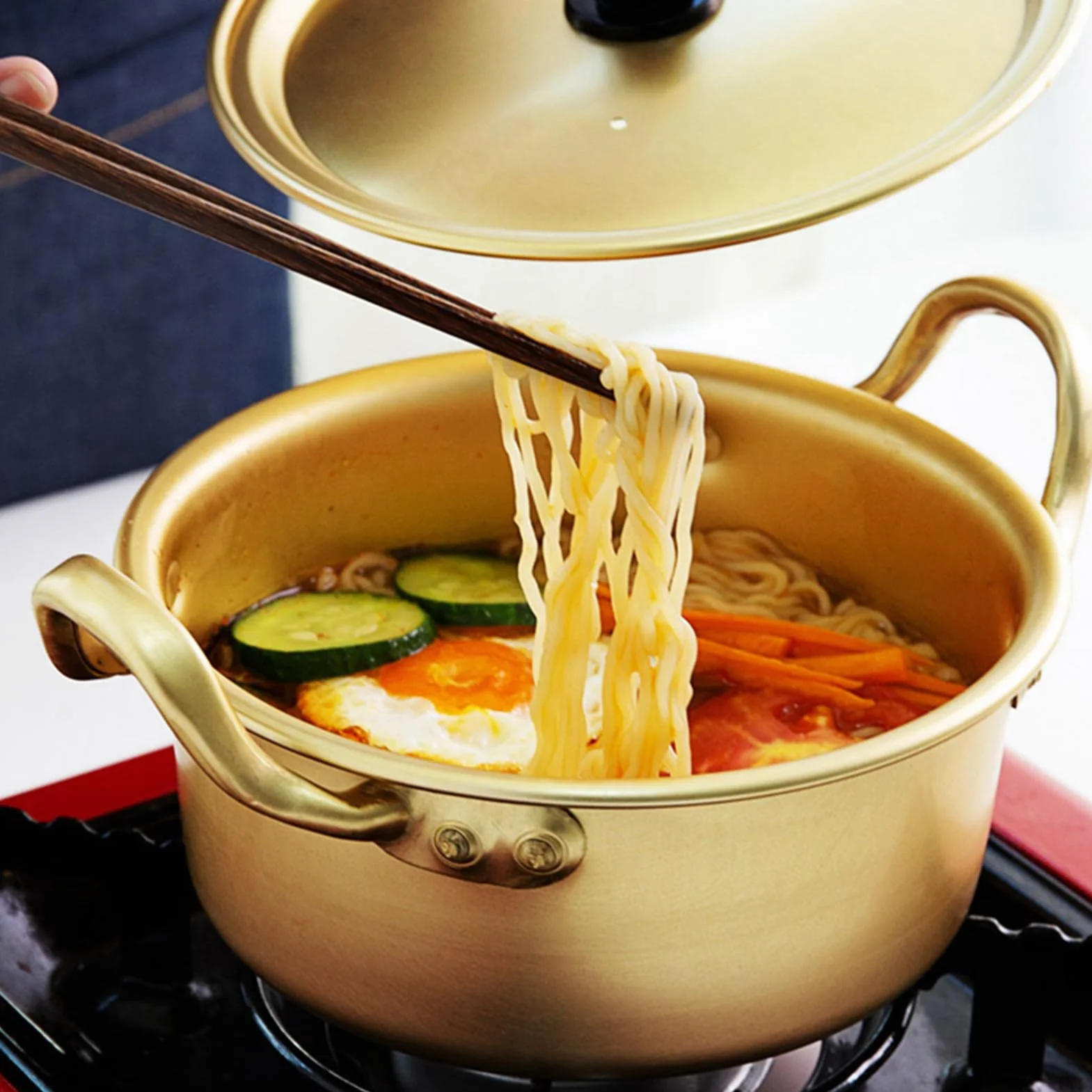 Pentola per ramen coreana, piccola pentola gialla in alluminio per cucinare noodles, pentola per pasta e ramen, pentola da coreana con manici per zuppa, noodles, pasta, casa e (16 cm)