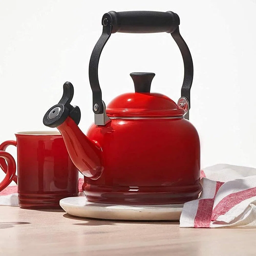 Le Creuset Bollitore Demi, Acciaio Smaltato, 1.1 L, Ciliegia, 92000900060000