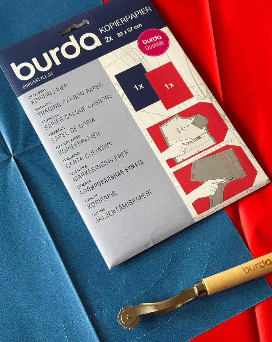 Burda Style - Confezione doppia di carta per fotocopiatrice, 2 x 2 fogli, 83 x 57 cm, colore: Blu/Rosso